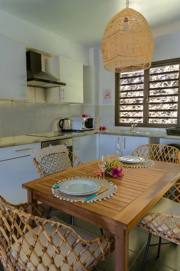 Bora Bora Romantic Studio Apartment